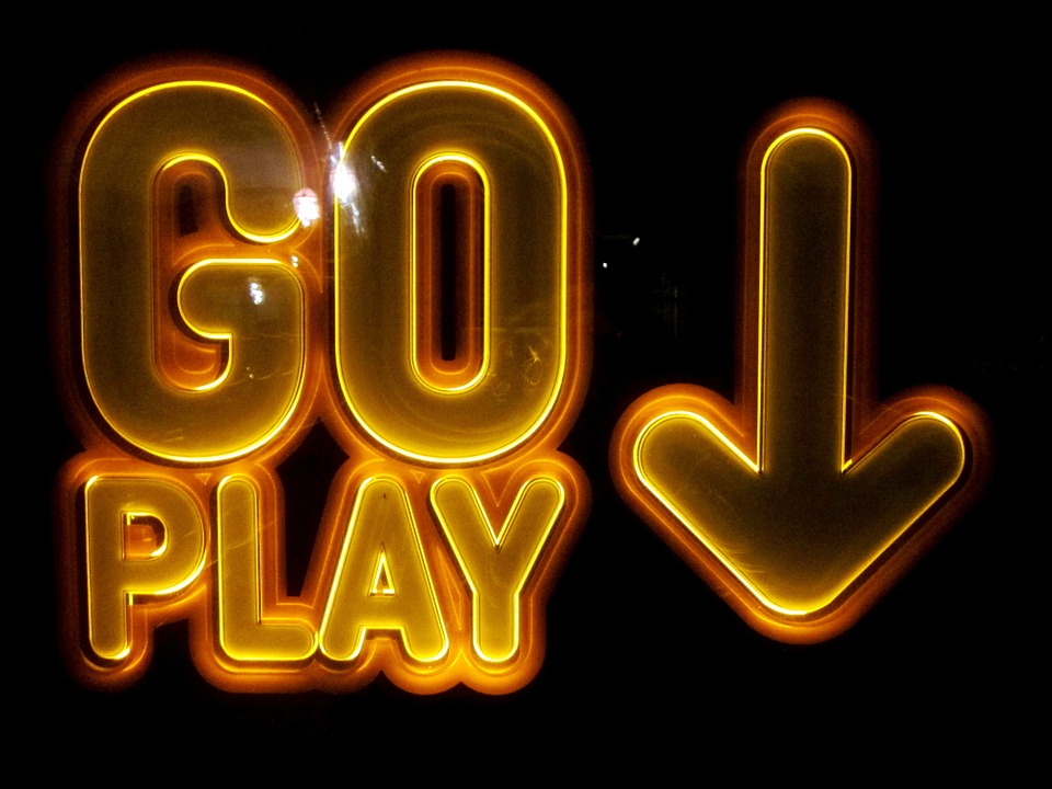 Go play with arrow